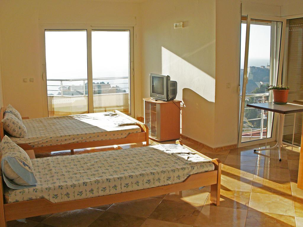 Apartments Panorama Alaj Ulcinj Zimmer foto